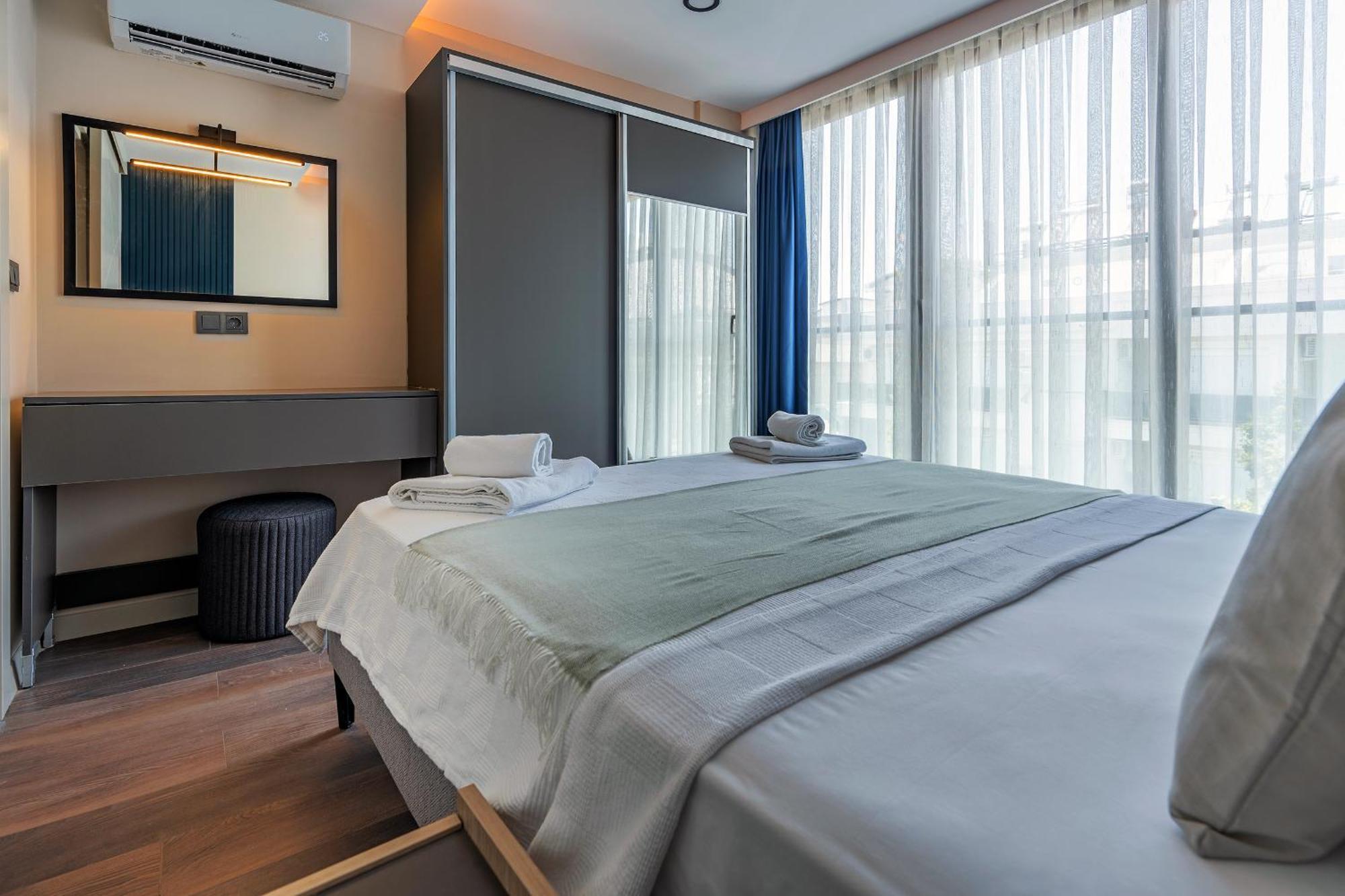 Doqu Suites Hotel 安塔利亚 外观 照片