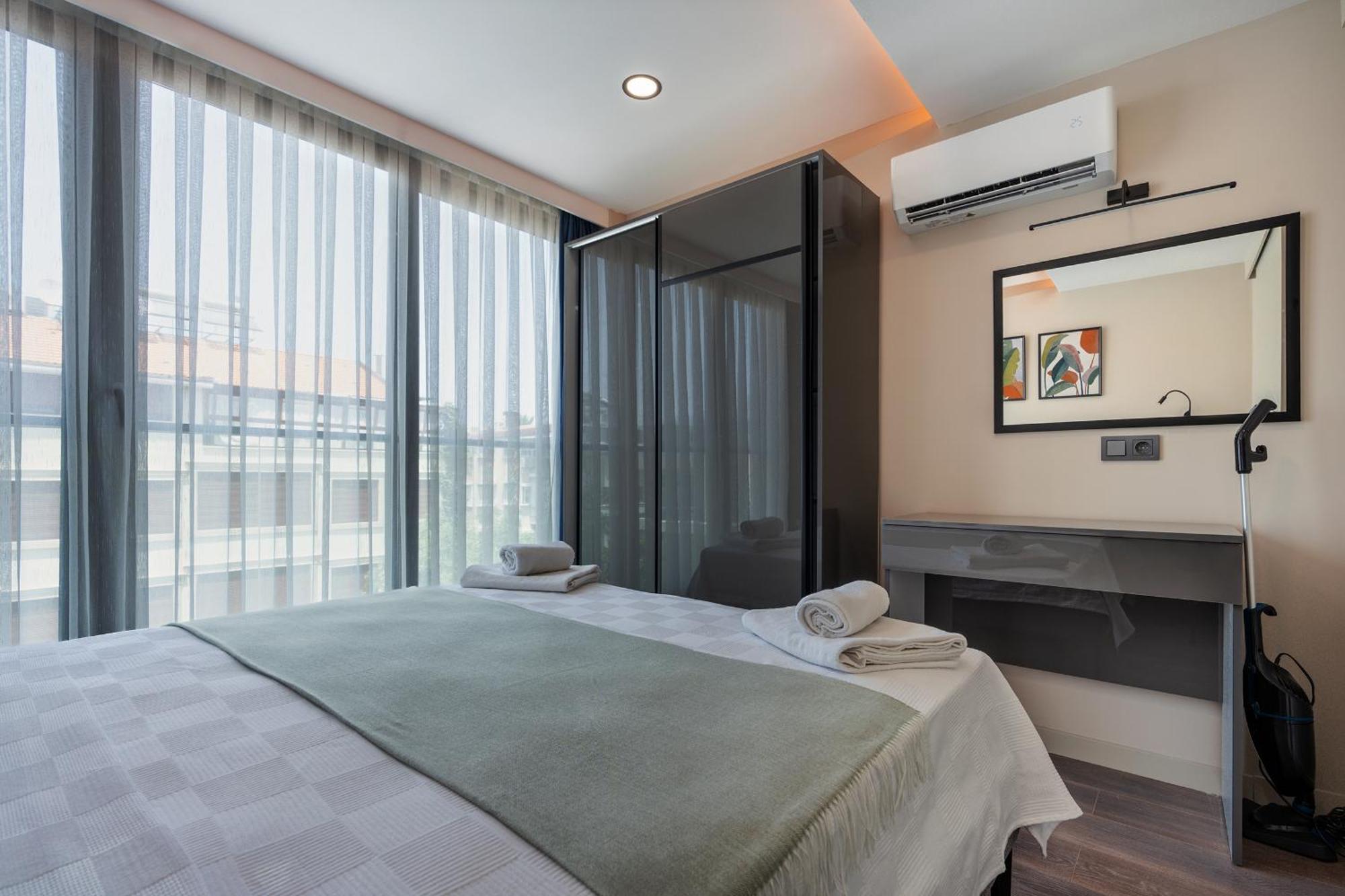 Doqu Suites Hotel 安塔利亚 外观 照片