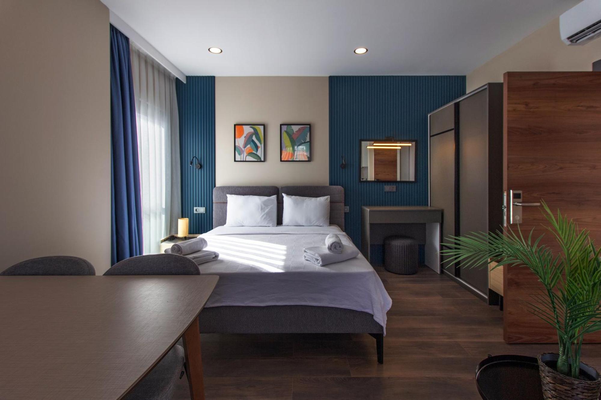 Doqu Suites Hotel 安塔利亚 外观 照片