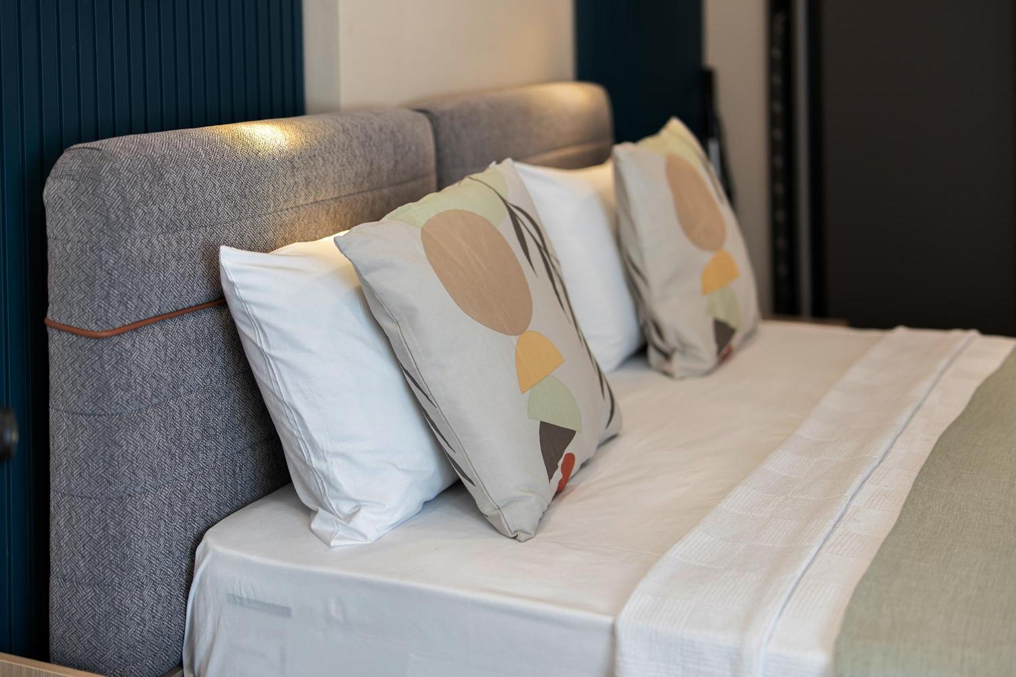 Doqu Suites Hotel 安塔利亚 外观 照片