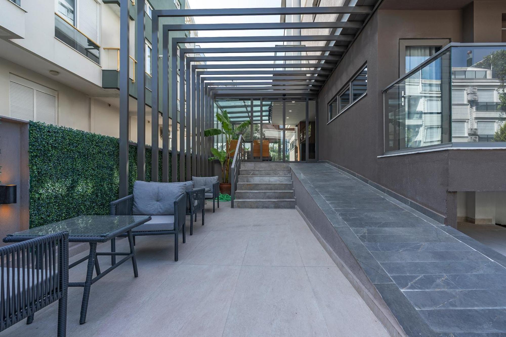 Doqu Suites Hotel 安塔利亚 外观 照片